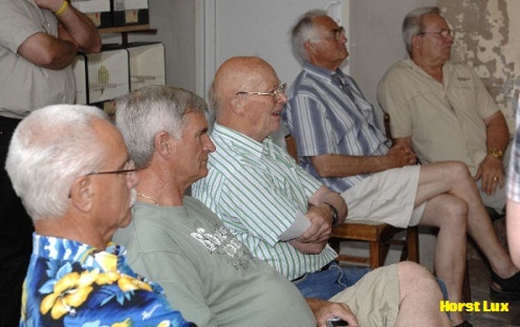 15Jungvogel 026.jpg